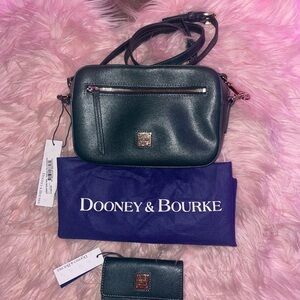 Dooney & Bourke Ivy Camera Bag Zip Crossbody Purse and Wallet Set
